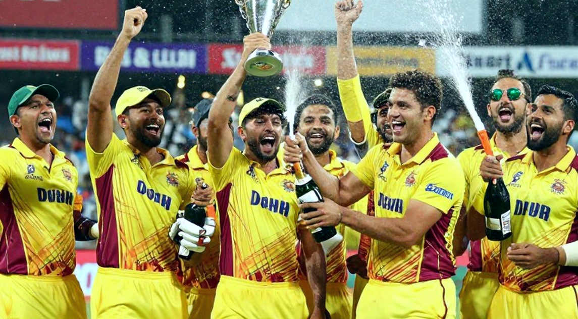 স্মৃতি মন্ধানার নেতৃত্ব: বিভক্ত ড্রেসিং রুম নয়, আসল গল্প নেতৃত্বের পাইপলাইন নিয়ে স্মৃতি মন্ধানার নেতৃত্ব: বিভক্ত ড্রেসিং রুম নয়, আসল গল্প নেতৃত্বের পাইপলাইন নিয়ে