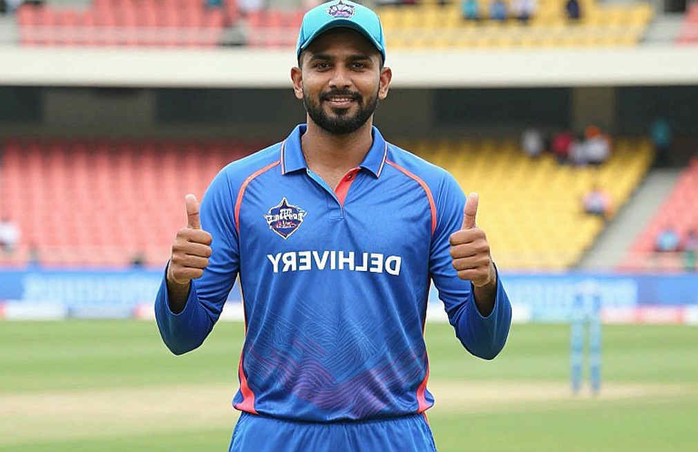 আম্পায়ার্স কল: যে কয়েক সেন্টিমিটার ম্যাচের রায় লেখে