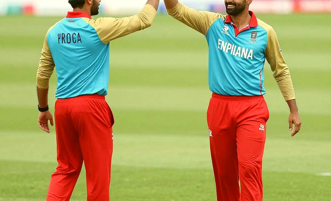 খালি পেলোড, অপরিবর্তনীয় শৃঙ্খল — ক্রিকেট ডেটা যখন ব্লকচেইনের দিকে হাঁটে খালি পেলোড, অপরিবর্তনীয় শৃঙ্খল — ক্রিকেট ডেটা যখন ব্লকচেইনের দিকে হাঁটে