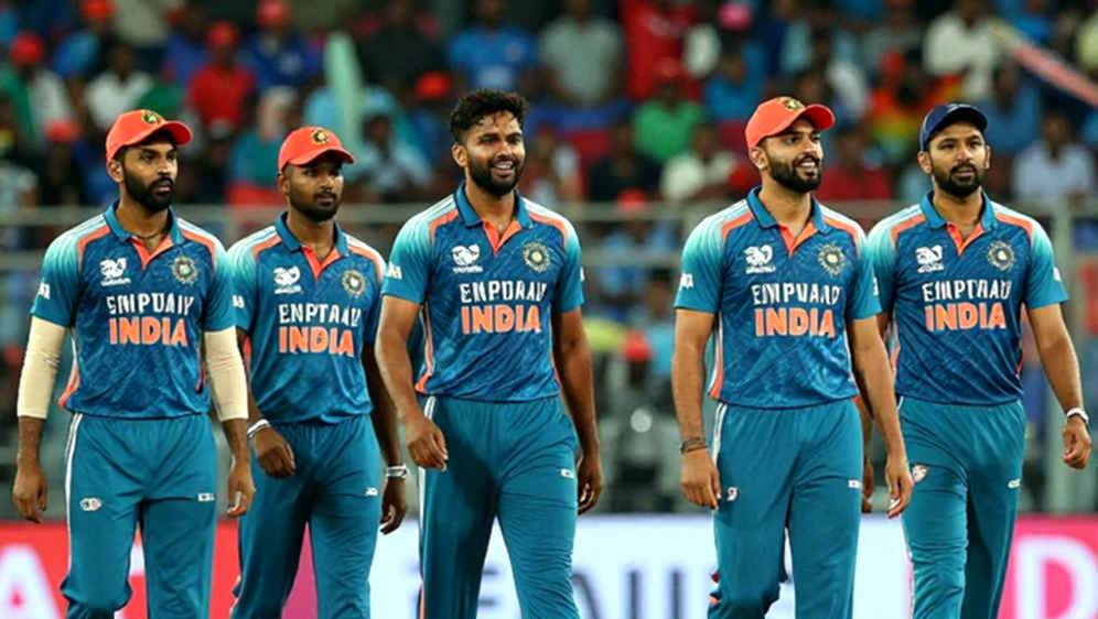 শেষ তিন বলের এক রান, আর ঢাকার যে স্মৃতি কখনো ফাইনাল খেলতে পারে না শেষ তিন বলের এক রান, আর ঢাকার যে স্মৃতি কখনো ফাইনাল খেলতে পারে না