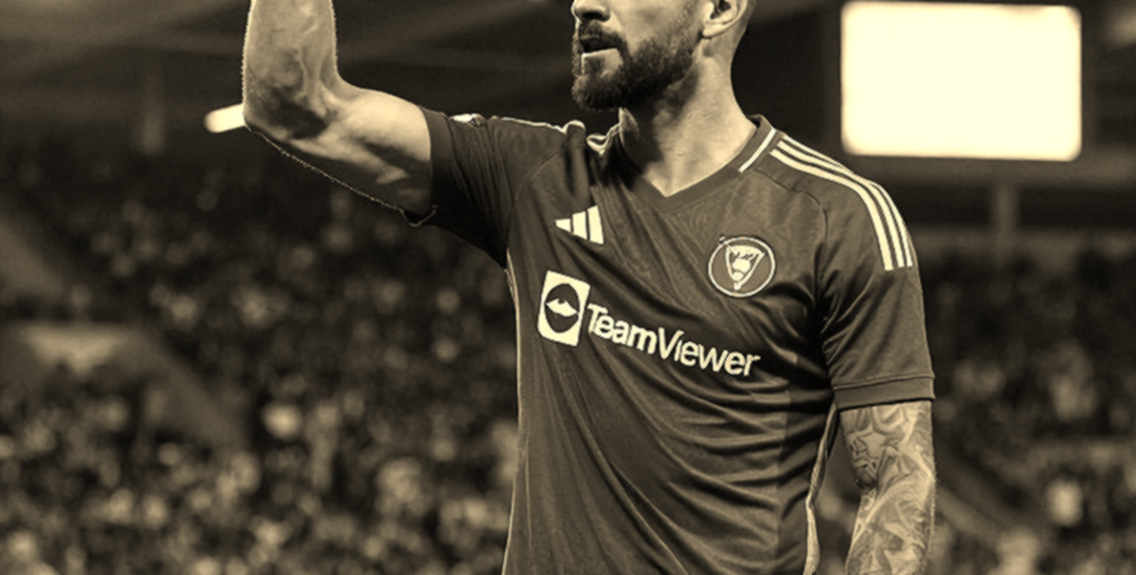 The Ledger Doesn't Balance: A Wrong Coach and Two Contradictory Quotes in the Ronaldo–Jesus Story The Ledger Doesn't Balance: A Wrong Coach and Two Contradictory Quotes in the Ronaldo–Jesus Story
